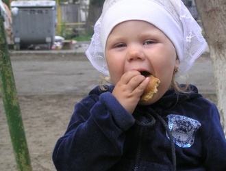 моя дочушка 2 годика