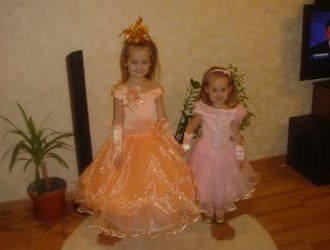 Викуся и Полинка